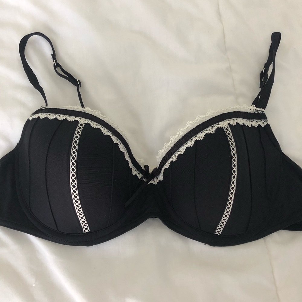 Candie’s Bra